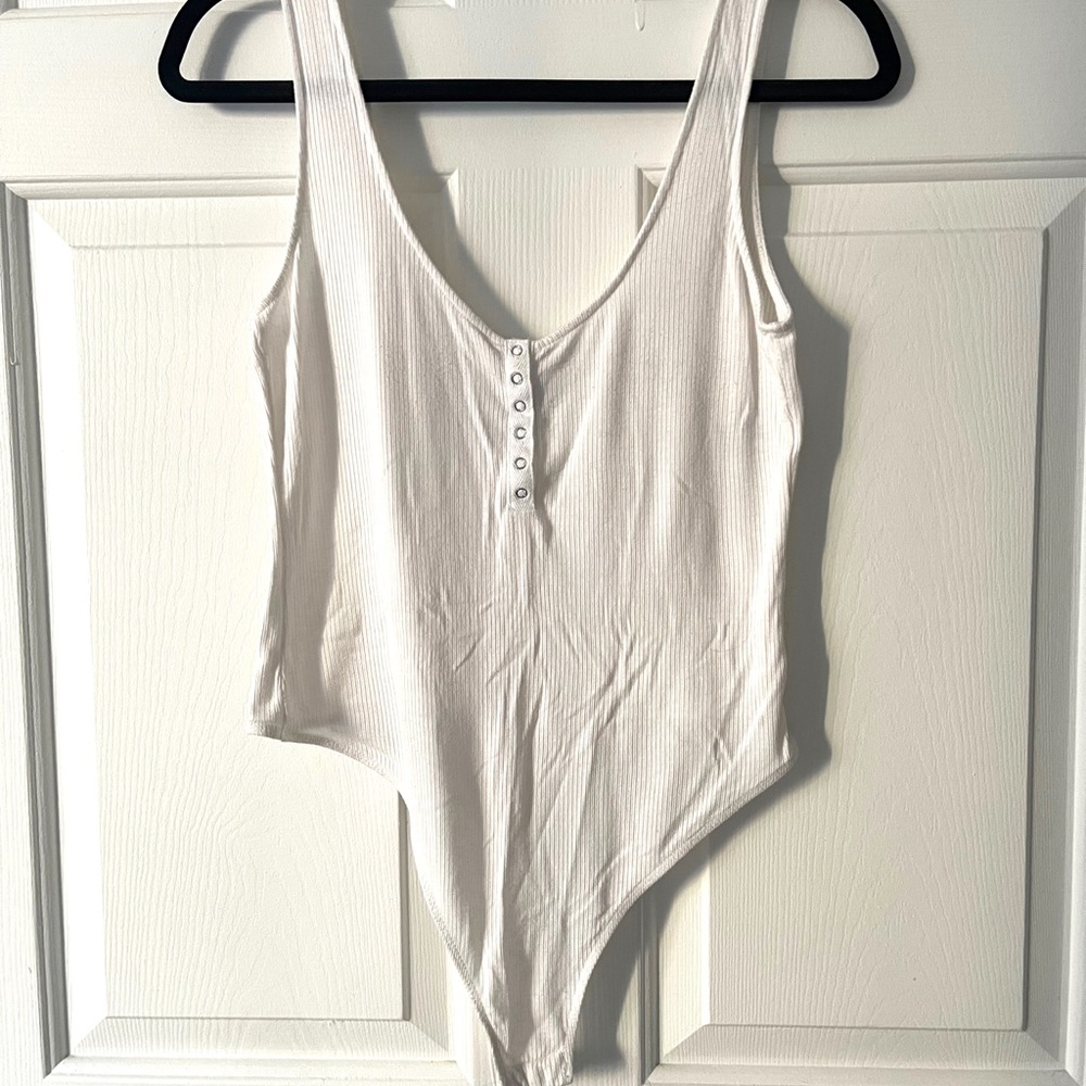 Ribbed button up body suit
